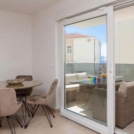 Luxury New Dajla Apartment Makarska
